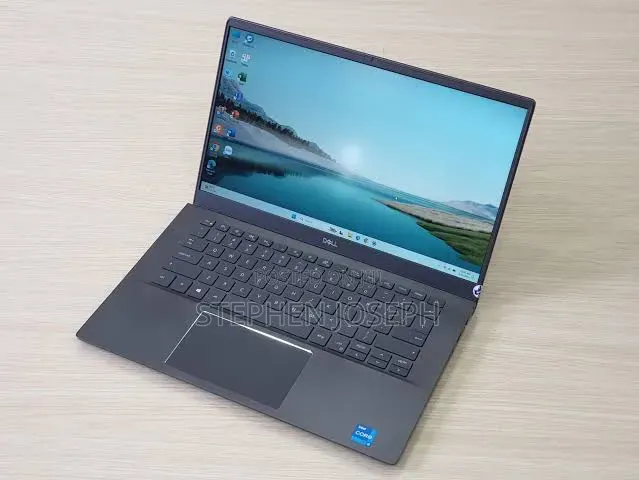 Laptop Dell Vostro 5481 8GB Intel Core i5 SSD 256GB