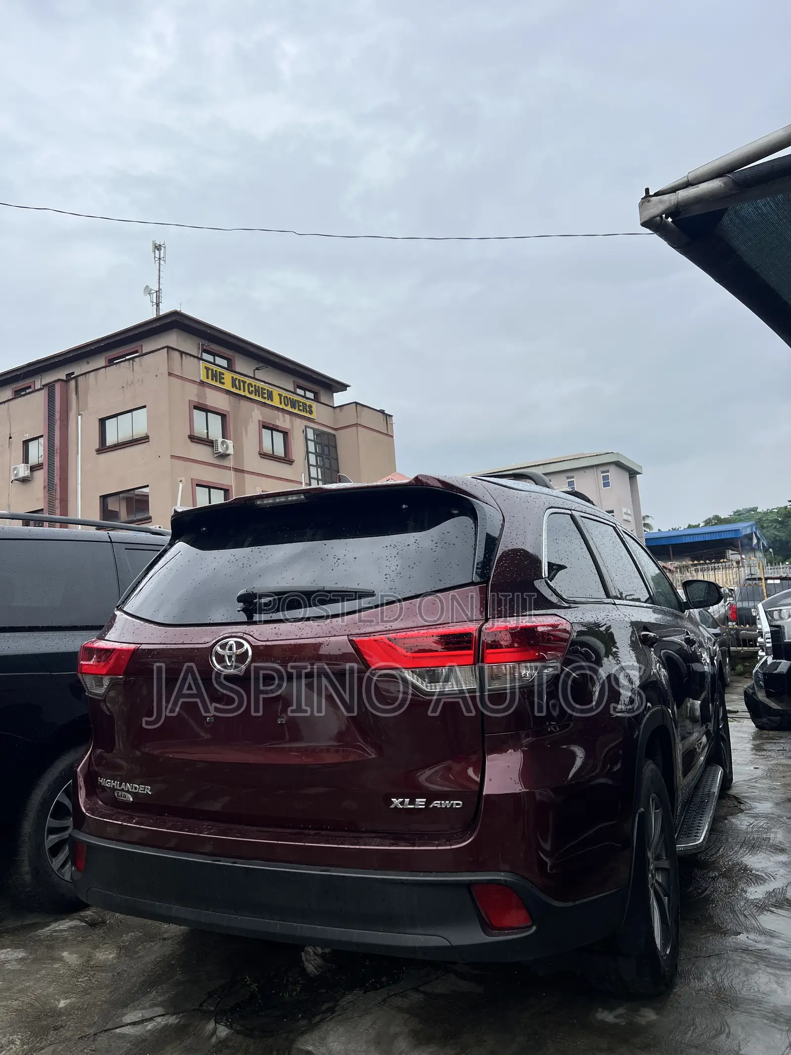 Toyota Highlander 2017 Red