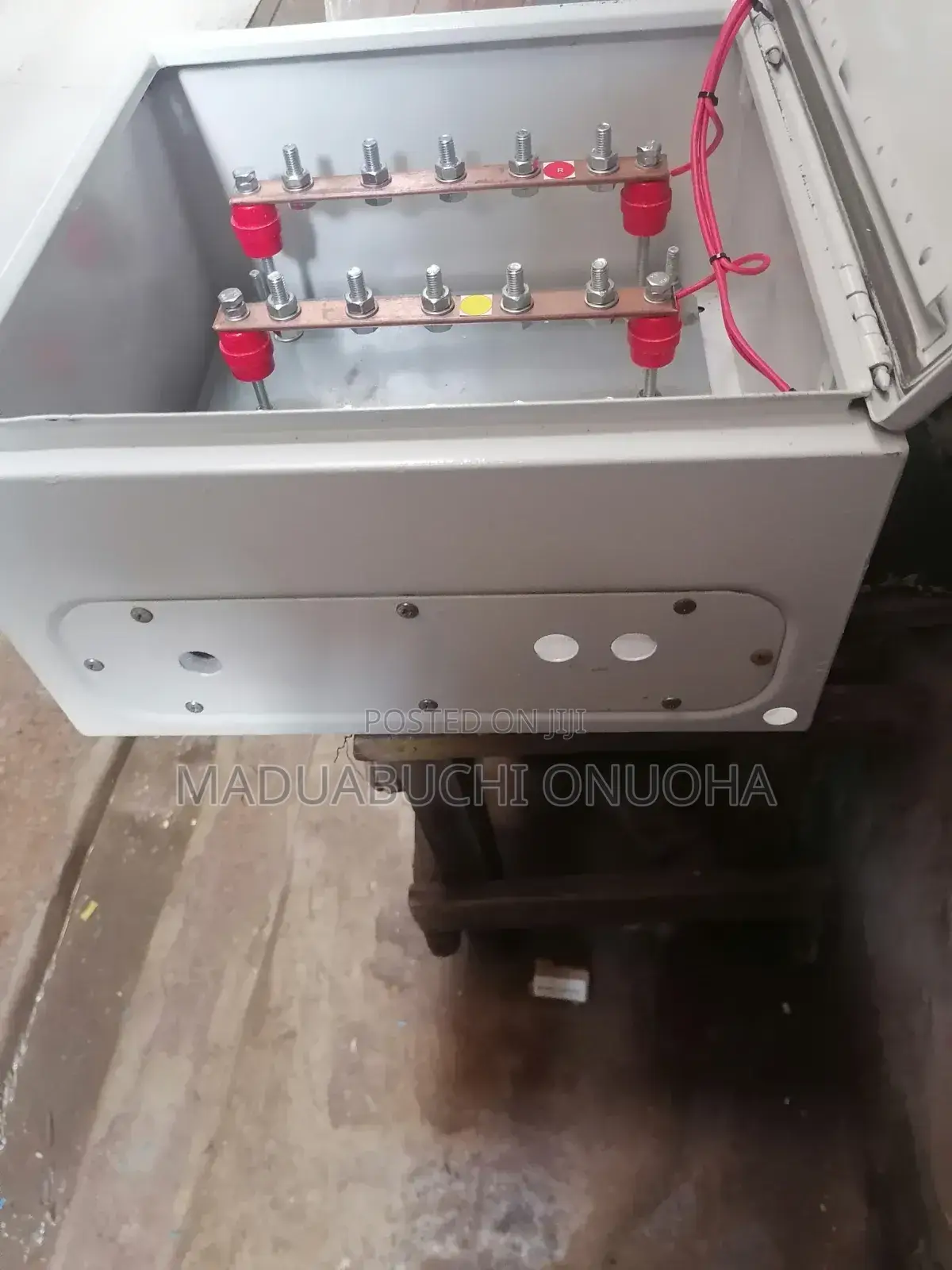 400amps Busbar Chamber 4 Ways, Step Dice Design