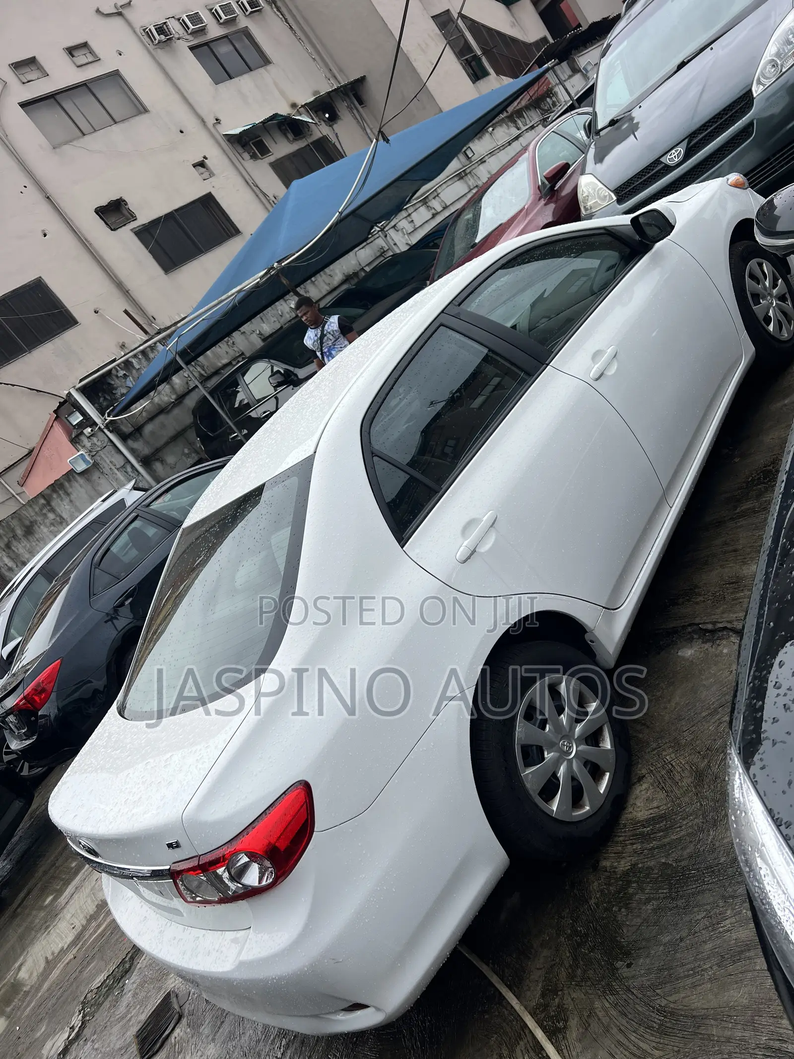 Toyota Corolla 2011 White