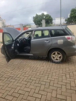 Toyota Matrix 2004 Gray