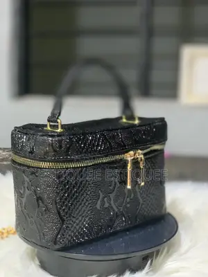 Box Bag Collection