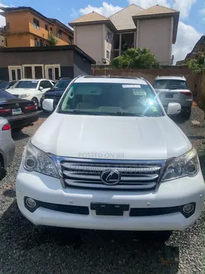 Lexus GX 460 Premium 2013 White
