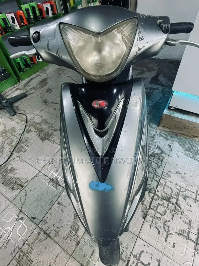 Kymco Agility 2018 Gray