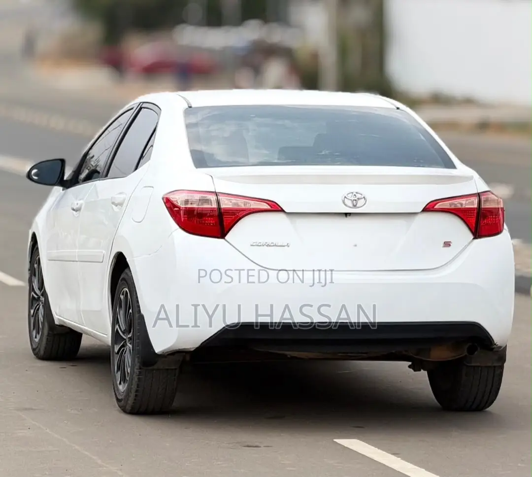 Toyota Corolla 2014 White