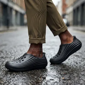 Therapeutic Geometric Wave E.V.A Crocs