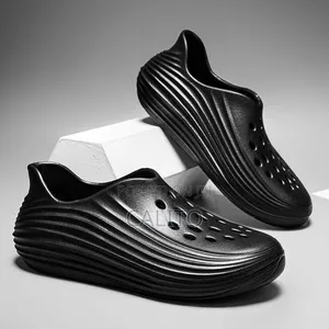 Therapeutic Geometric Wave E.V.A Crocs