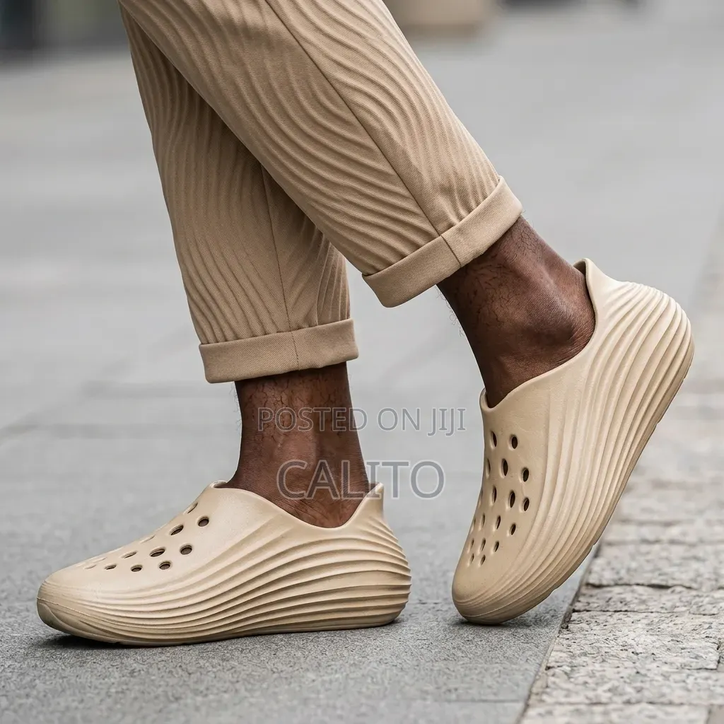Therapeutic Geometric Wave E.V.A Crocs