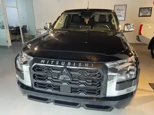Mitsubishi Triton Double-Cabin Pick-Up