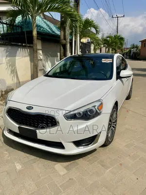 Kia Cadenza Premium 4dr Sedan (3.3L 6cyl 6A) 2015 White