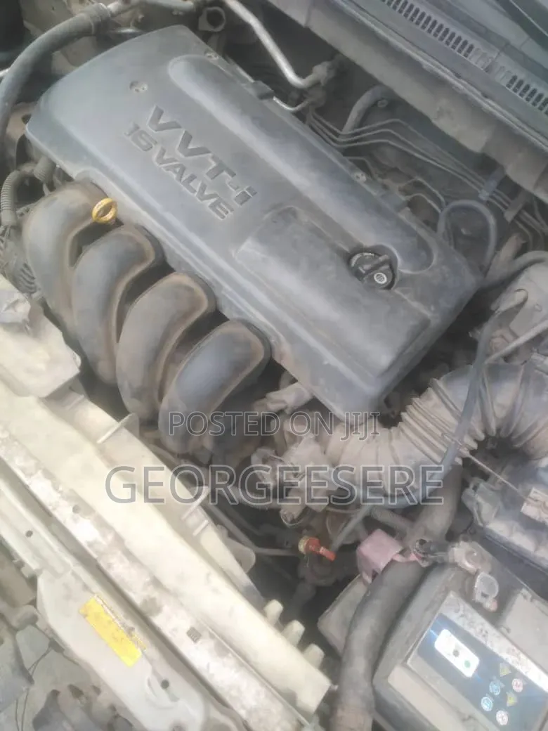 Toyota Corolla 2004 Gold