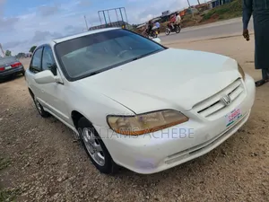 Honda Accord 2001 White