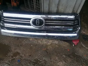 Front Grille for Toyota Tundra 2015