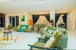 Prince Macus Interior