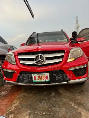 Mercedes-Benz GLC-Class 2022 Red