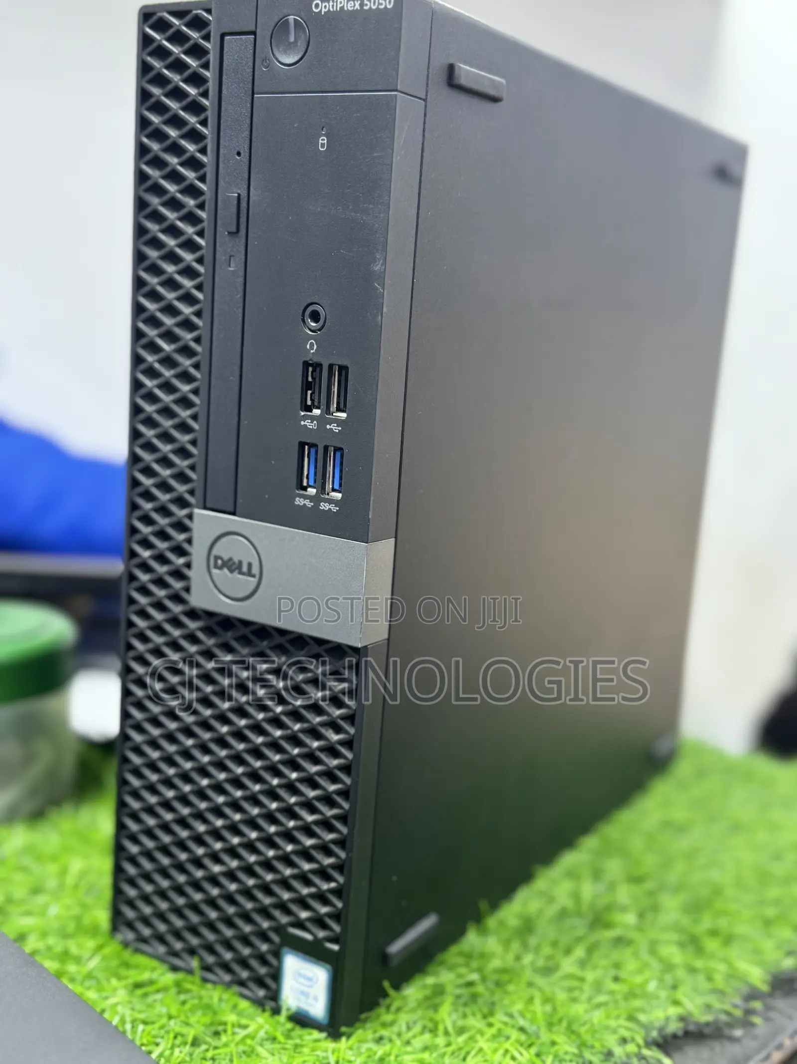 Desktop Computer Dell OptiPlex 5050 8GB Intel Core i5 SSD 256GB