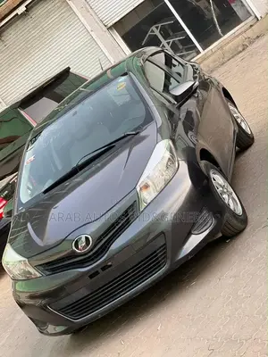 Toyota Vitz 2012 Gray