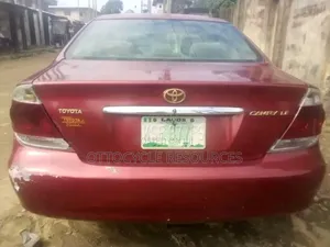 Toyota Camry 2006 Maroon