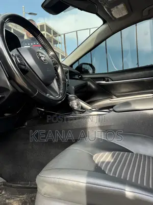Toyota Camry SE 2021 Black
