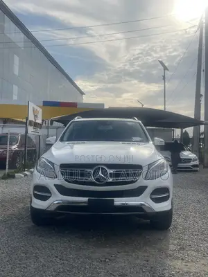 Mercedes-Benz GLE-Class 2016 White