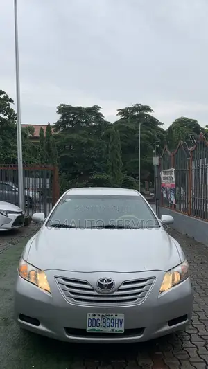 Toyota Camry 2008 Silver