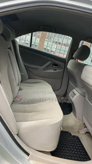 Toyota Camry 2008 Silver