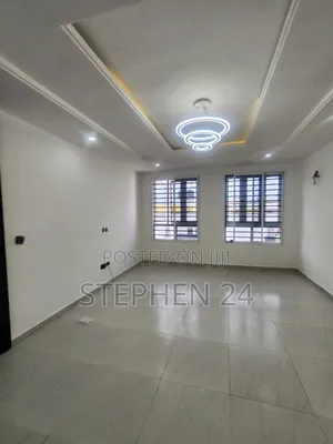 2bdrm Block of Flats in Van Daniel'S, Ikota for rent