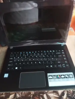 Laptop Acer Aspire E5-475G 4GB Intel Core i3 HDD 500GB