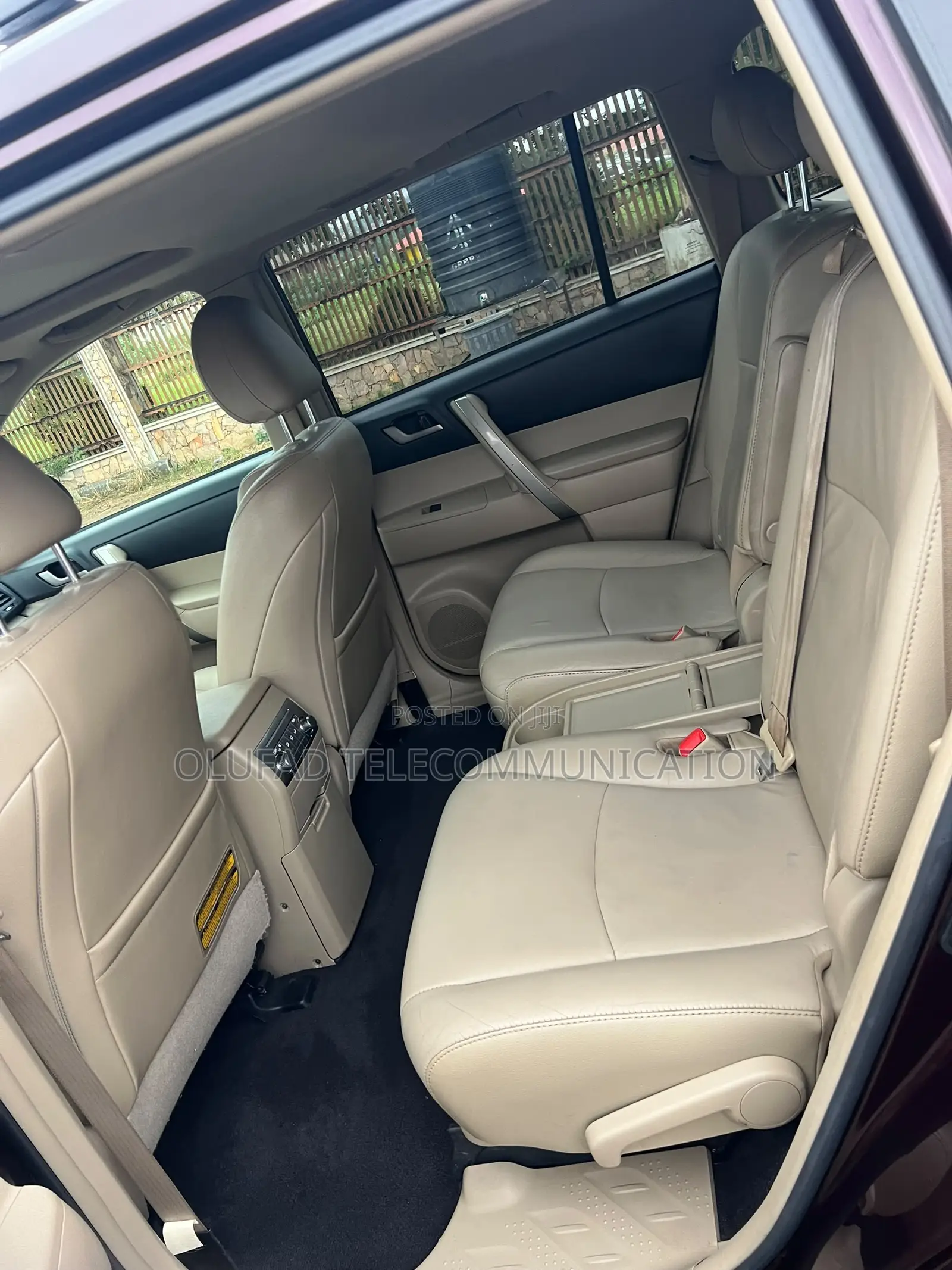 Toyota Highlander 2012 Maroon