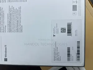 New Laptop Microsoft Surface Pro 9 16GB Intel Core i7 SSD 256GB