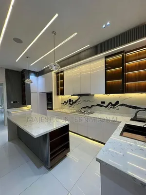 Luxurious Kitchen Cabinets