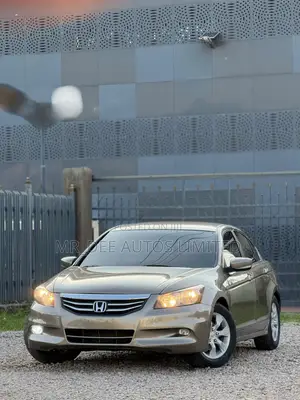 Honda Accord 2009 Gold
