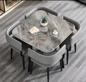 4 Seaters Classic Dinning Table
