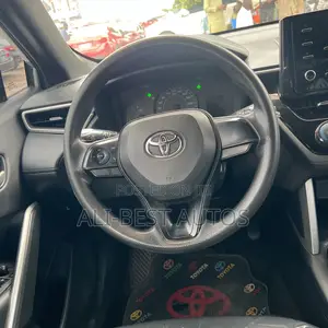 Toyota Corolla Cross 2023 Silver