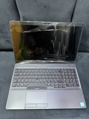 Laptop Dell Latitude 5500 8GB Intel Core i5 SSD 256GB