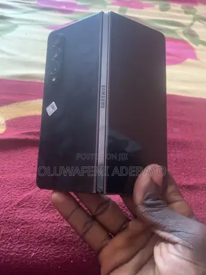 Samsung Z 16 GB Gray