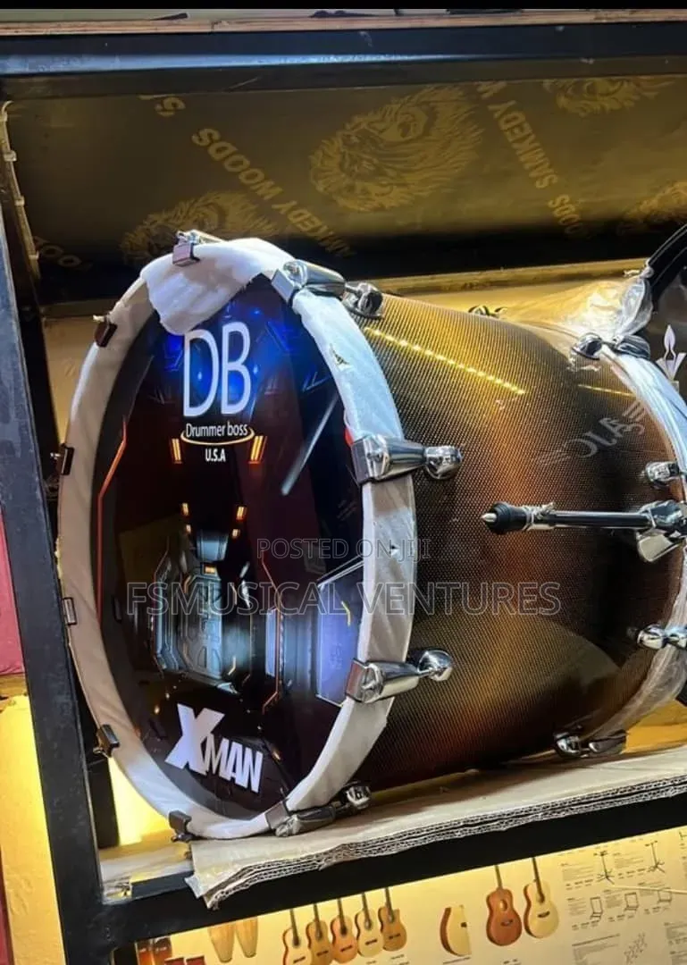 Db Drummer Boss X-Mega Usa 5 PCS Professional Drumset