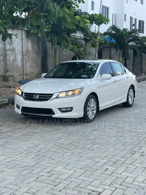 Honda Accord EX-L 4dr Sedan w/Navigation (2.4L 4cyl CVT) 2014 White