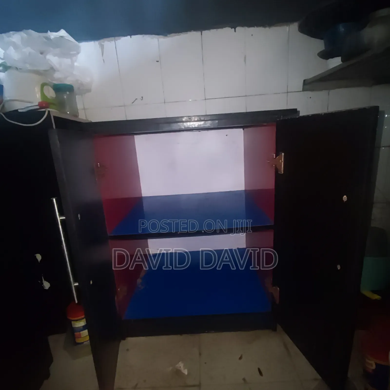 Kitchen Cabinet