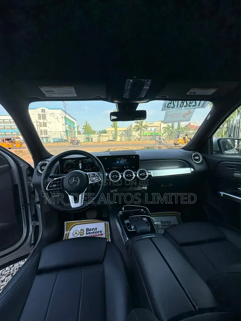 Mercedes-Benz GLB-Class 2020 Silver