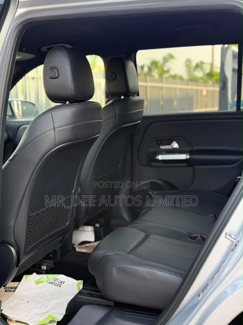 Mercedes-Benz GLB-Class 2020 Silver