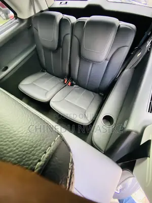Mercedes-Benz GL-Class 2012 Gray