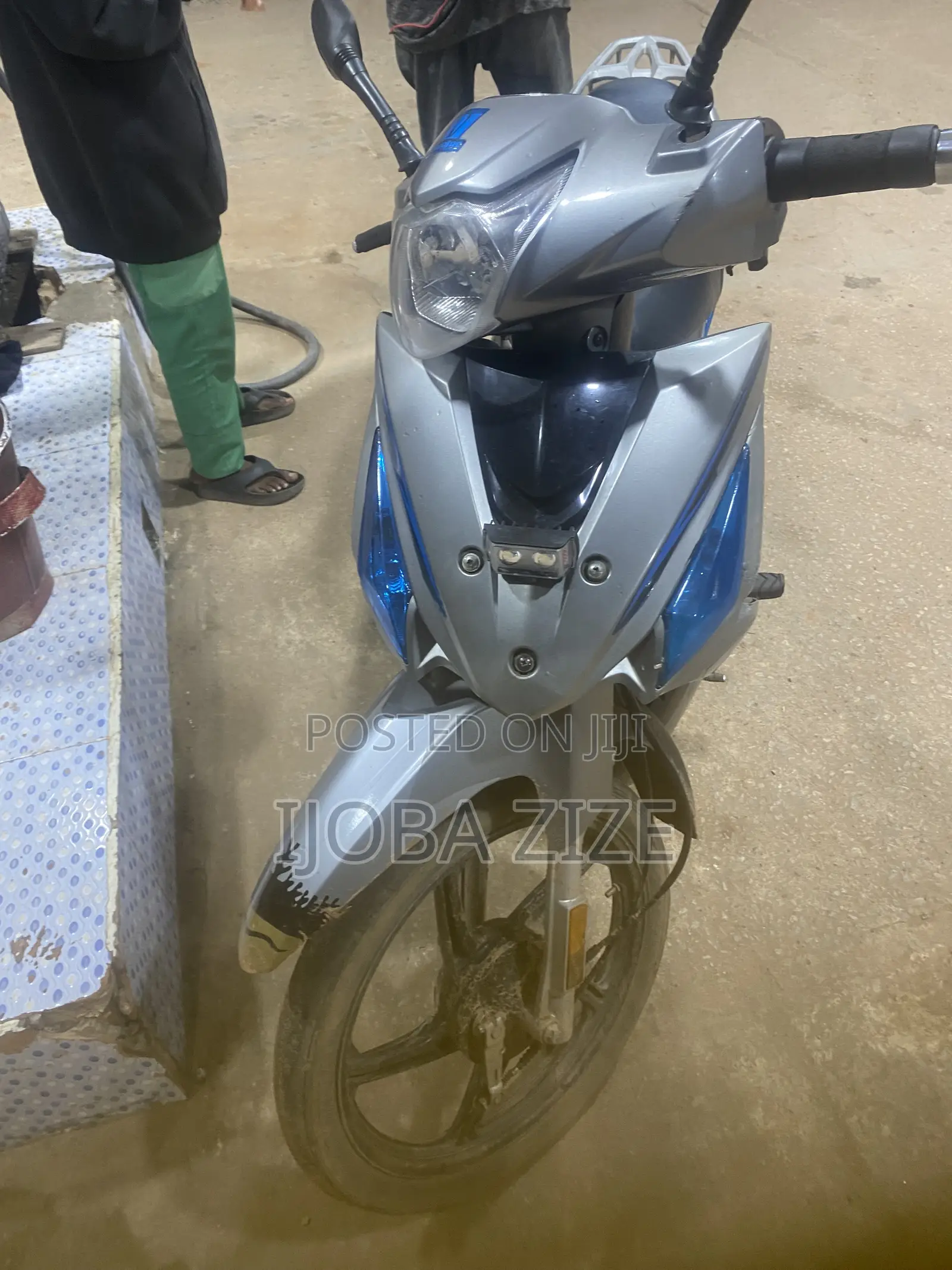 Yamaha 2023 Blue
