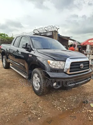 Toyota Tundra 2008 Black