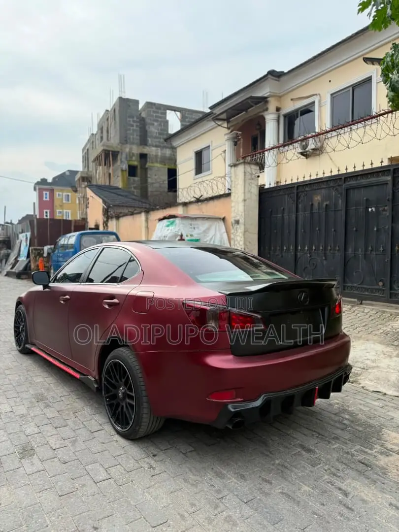 Lexus IS 2009 Red