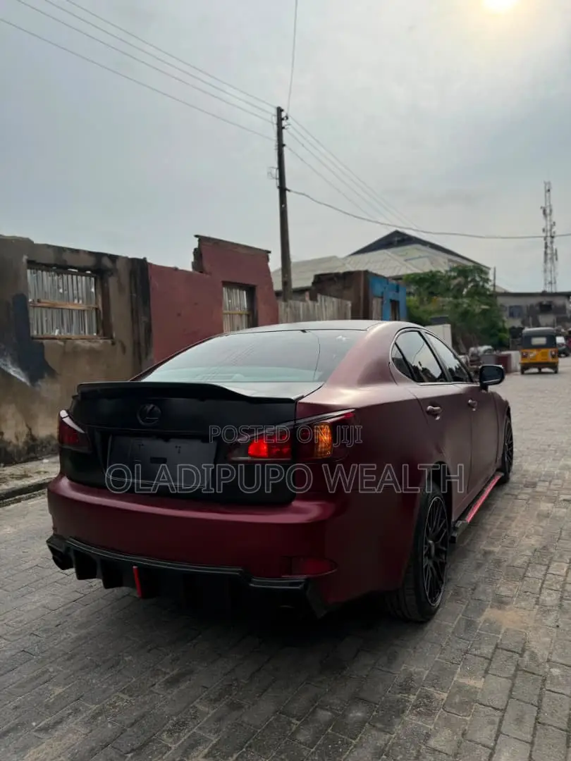 Lexus IS 2009 Red
