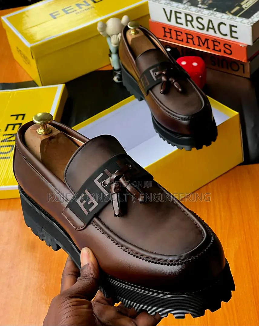 Fendi Luxury Men Shoe