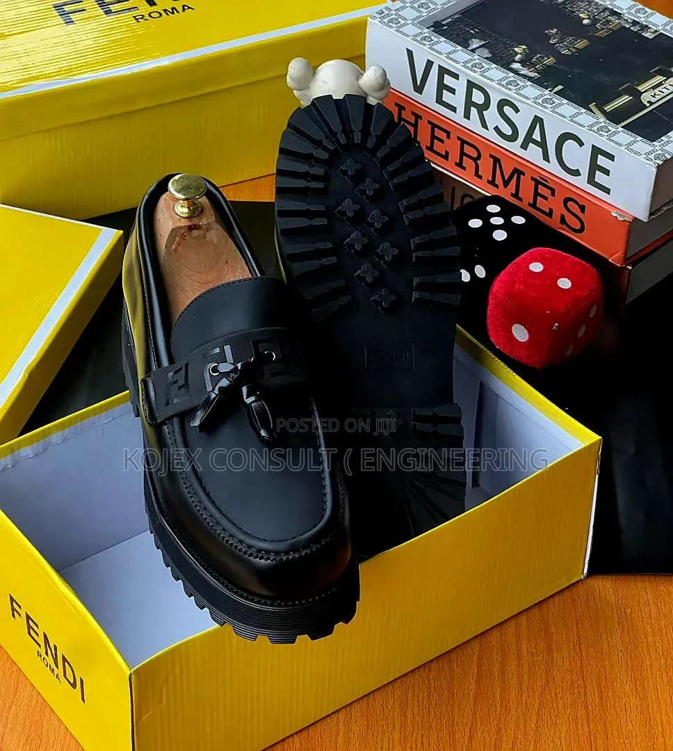 Fendi Luxury Men Shoe