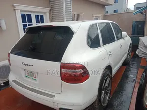 Porsche Cayenne 2009 White