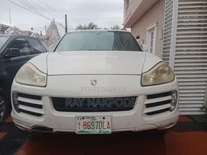 Porsche Cayenne 2009 White